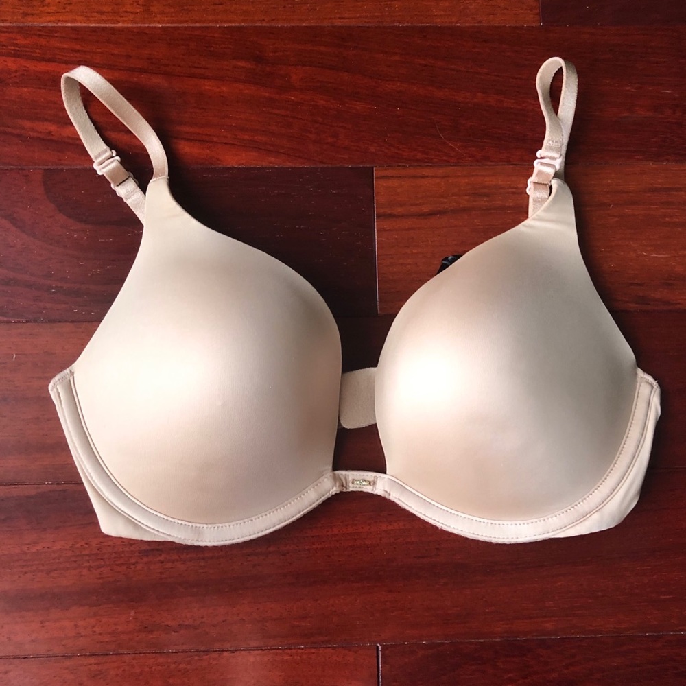 NWT Victoria’s Secret Convertible Plunge Bra! 💃🏽